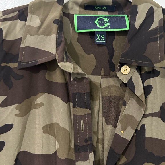 C Wonder Silk Camo Top with Gold Buttons - Picture 4 of 4